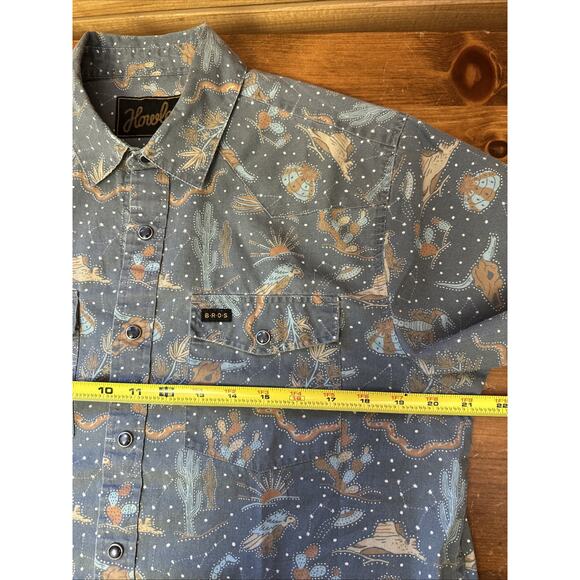 Howler Brothers Men’s Small Pearl Snap Southwestern Shirt Cacti Snake Scorpion - Picture 6 of 9